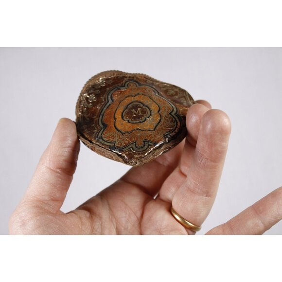 Vintage leather heart shaped coin wallet, Italian tooled leather coin purse, - Picture 6 of 6